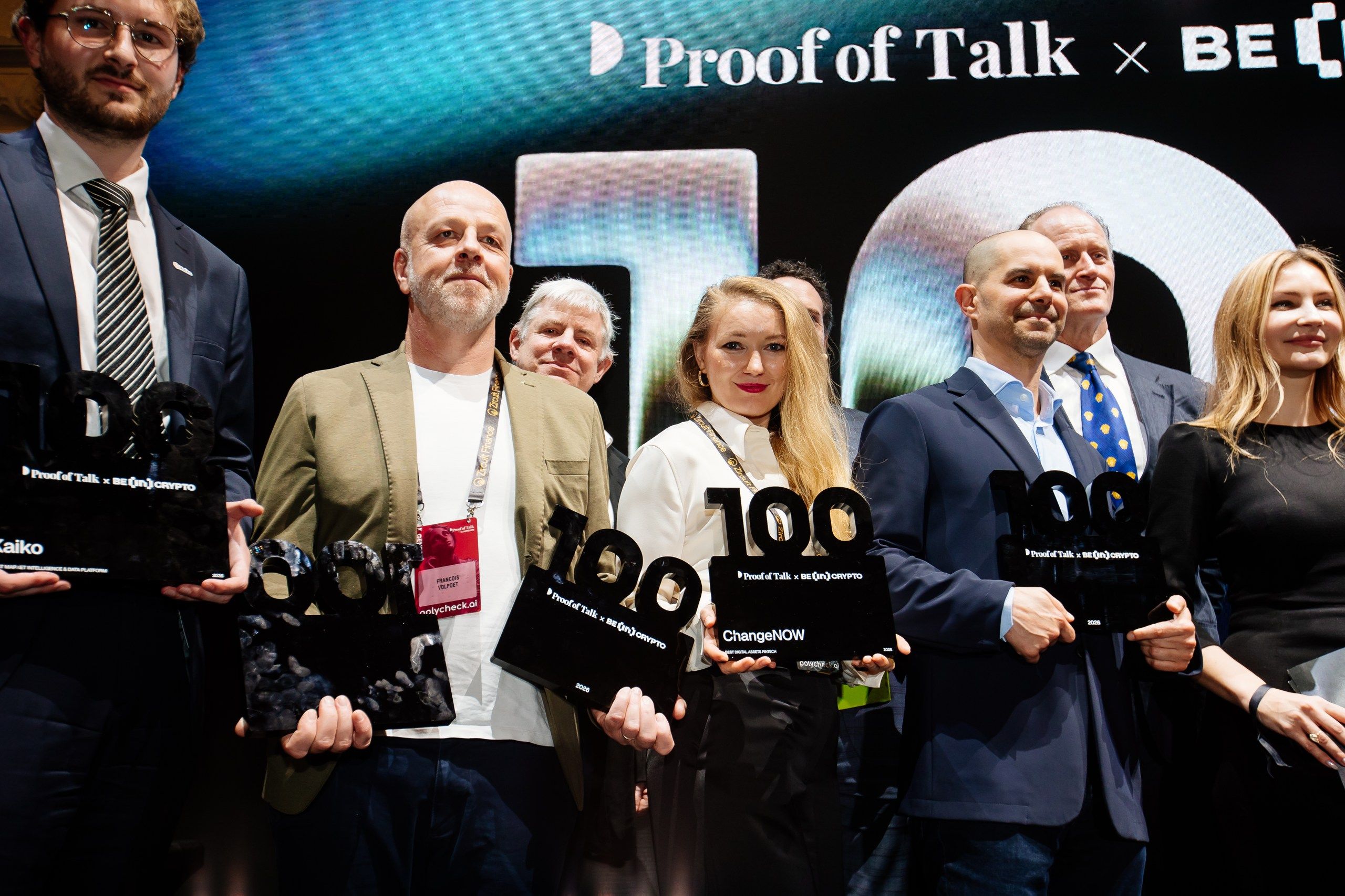 Group photo of the BeInCrypto Institutional 100 Award nominees
