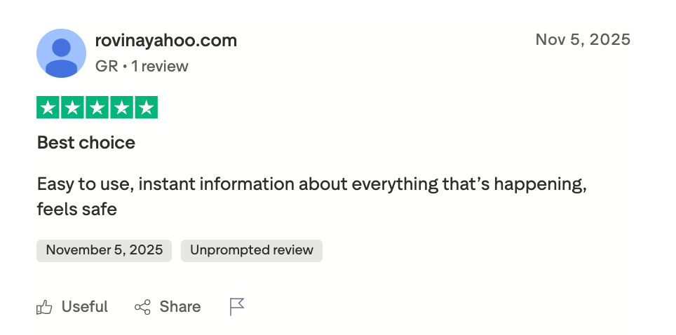 This picture shows Kraken's Trustpilot review. The user feels safe to use the platform